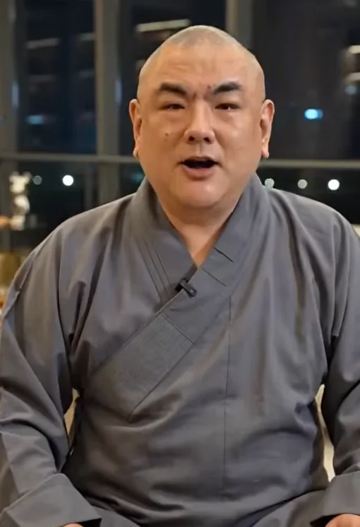 AI 好好玩 | 善待老人